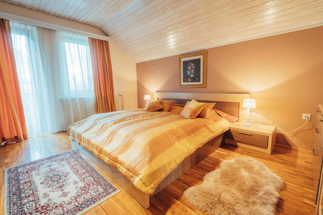 Apartma Borovc Мойстрана Экстерьер фото